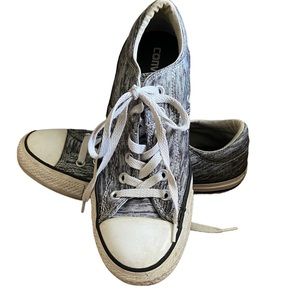 Converse All Star ⭐️ Womens Size 8 - Silver/Gray - EUC